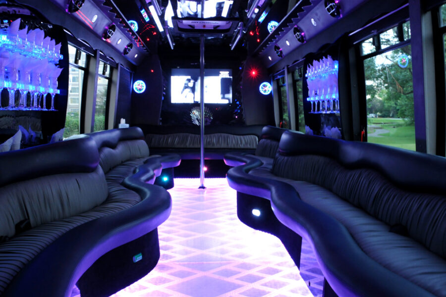 5 best reasons to consider the party bus for your next party